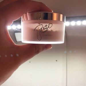 MAC Patrickstarrr set powder